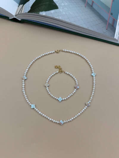 BRANSOLETKA KONICZYNKI NA PERŁACH