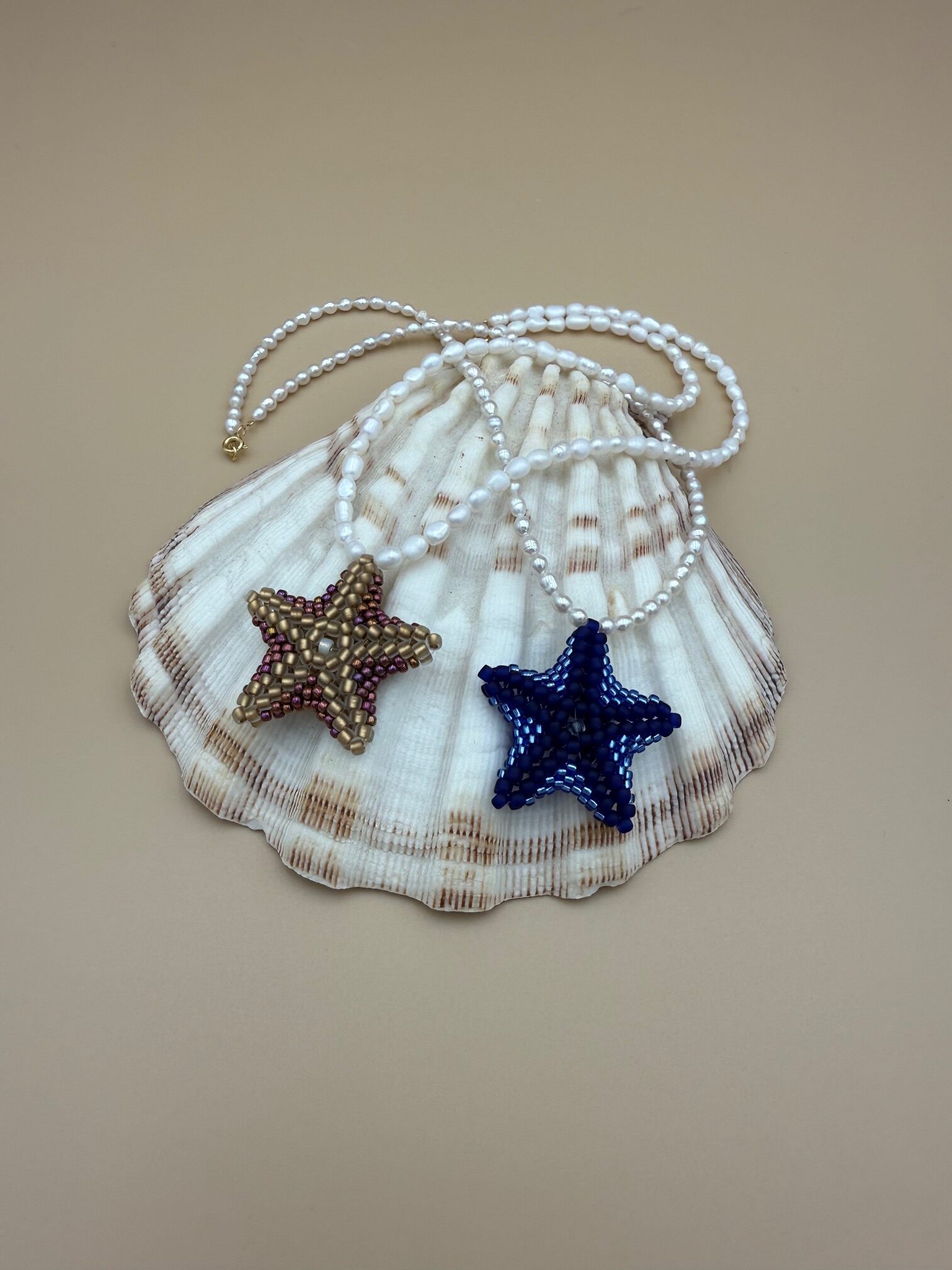 NASZYJNIK ROZGWIAZDA NA PERŁACH ZŁOTA - obrazek 2