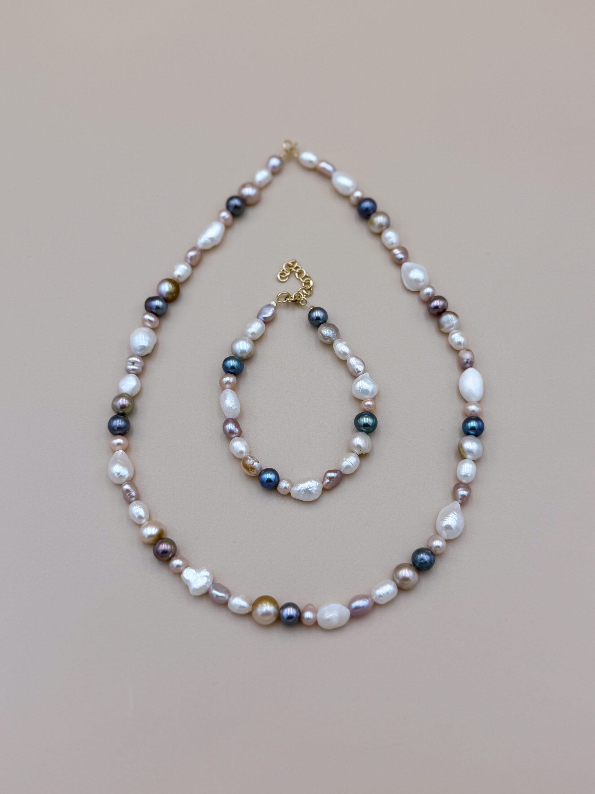 BRANSOLETKA MULTICOLOR PERŁY - obrazek 3